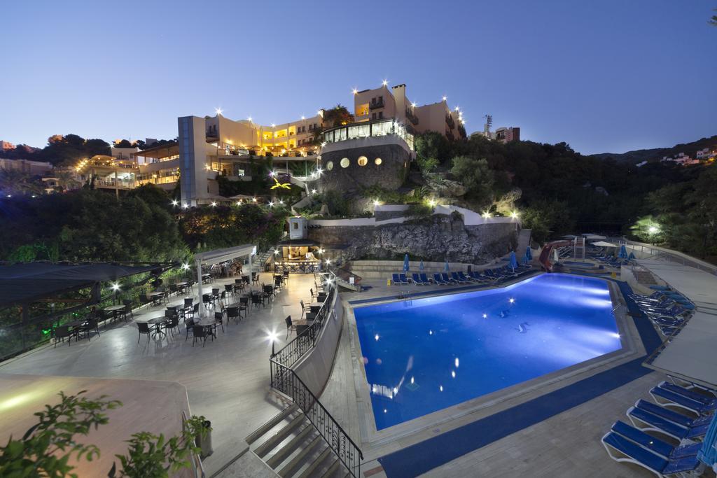 Crystal Hotel Bodrum Bagian luar foto